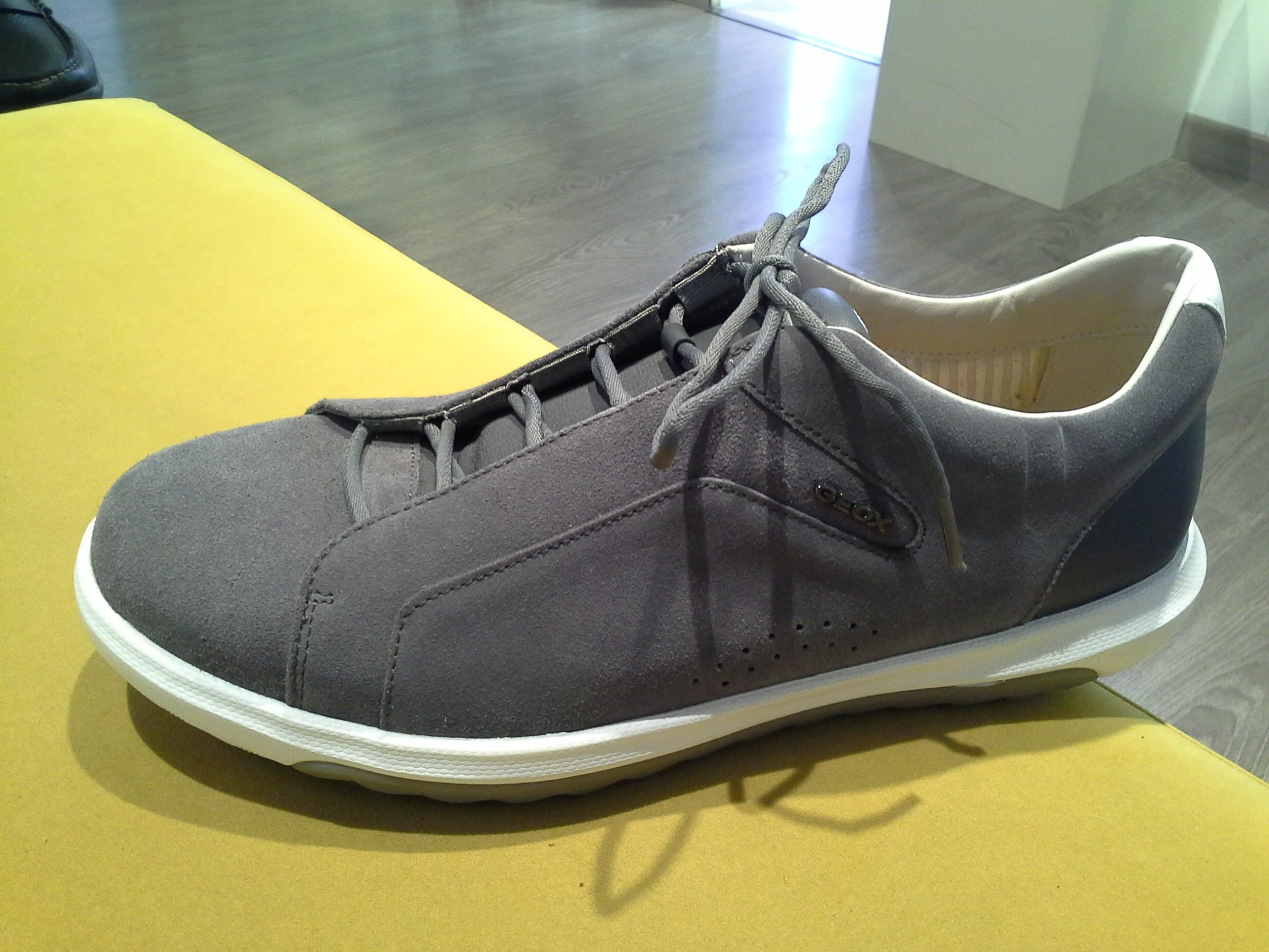 Scarpa deals geox uomo