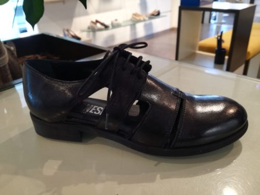 ALBANESE scarpa donna allacciata